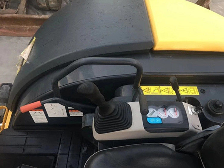 İyi bakımlı kullanılmış mini komatsu pc40 ekskavatörü açık kabin pc 40 4 tonluk küçük kazıcı satılıyor pc40mr