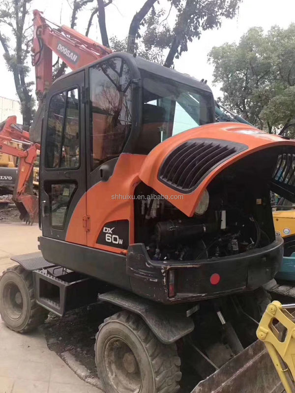 Doosan 60w kullanılmış tekerlekli kazık makinesi için mükemmel performans kullanılmış tekerlekli kazık makinesi doosan DX60W