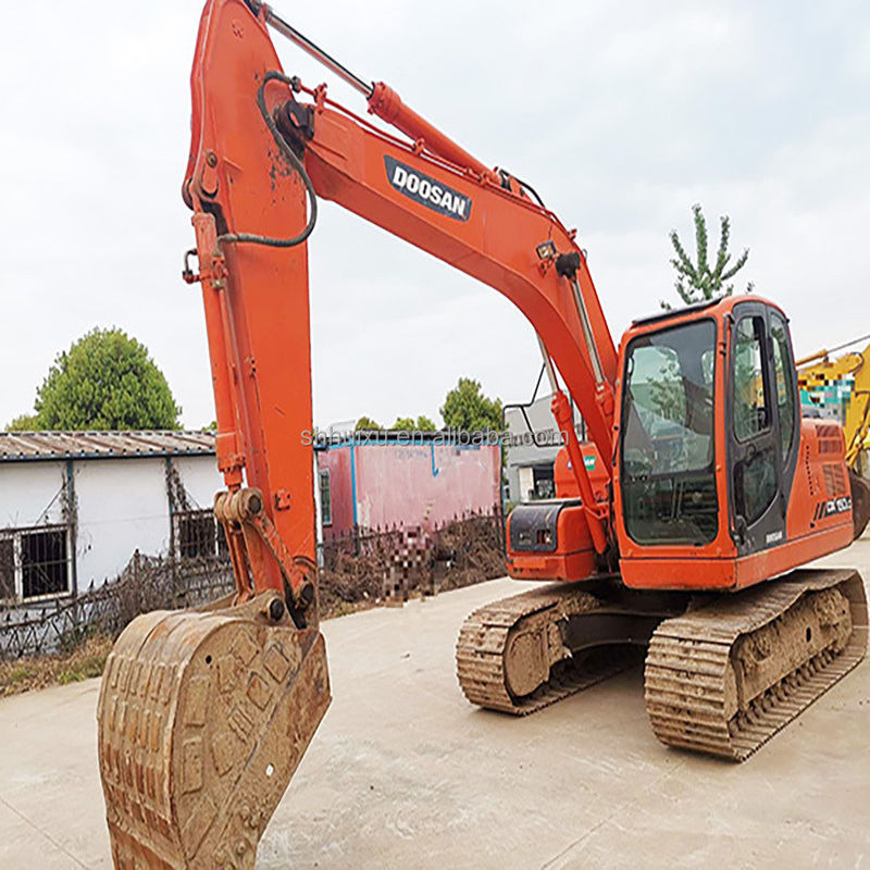 Satılık ikinci el Kalite DOOSAN DX150 düşük fiyatlı kazıcı/kullanılmış hidrolik sürünen kazma makinesi Doosan DX150