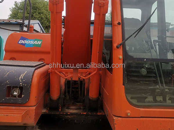 Satılık ikinci el Kalite DOOSAN DX150 düşük fiyatlı kazıcı/kullanılmış hidrolik sürünen kazma makinesi Doosan DX150