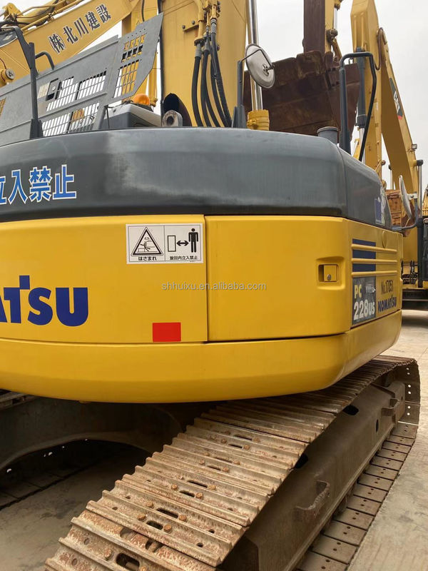 Komatsu Yüksek Kaliteli İkinci El Kazıcı Komatsu PC228 satılık eski kazma makinesi Komatsu Kazıcı