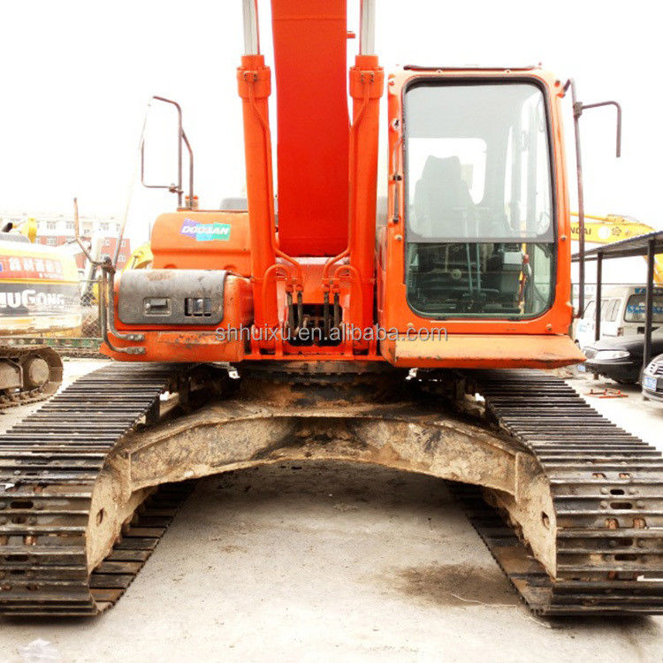 Doosan sıcak satış Mükemmel kalite İkinci el hidrolik sürünen kazıcı DOOSAN DX260 Kore kökenli/İsmarlanmış kazma makinesi en çok satan iyi fiyat