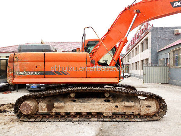 Doosan sıcak satış Mükemmel kalite İkinci el hidrolik sürünen kazıcı DOOSAN DX260 Kore kökenli/İsmarlanmış kazma makinesi en çok satan iyi fiyat