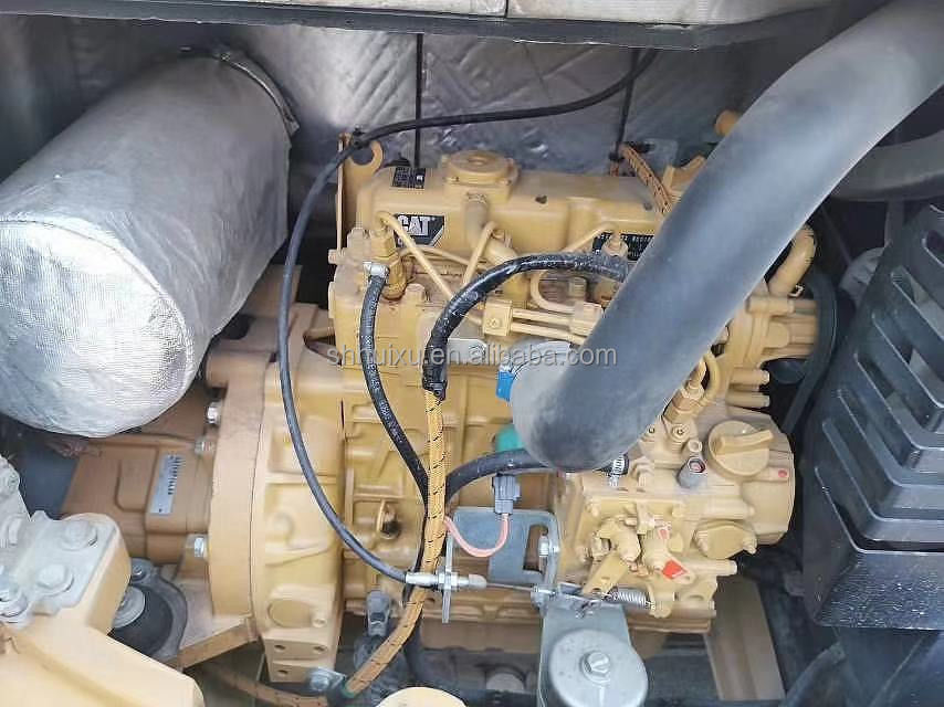 İkinci el kaliteli Mini sürünen kazma makinesi kullanılmış CAT303E 3T kullanılmış tırtıl kazma makinesi tırtıl stokta
