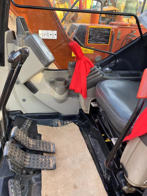 Hitachi stokta kullanılmış hitachi mini kazıcı zx60 japan 2019 yılı/İkinci el Küçük Crawler kazıcı iyi durumda HITACHI 60
