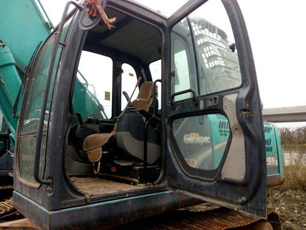 Kullanılmış Hidrolik Çarpıcı Ekskavator Kobelco260 / Kullanılmış Japonya Orijinal İkinci El Ekskavator Kobelco260 orijinal Japonya