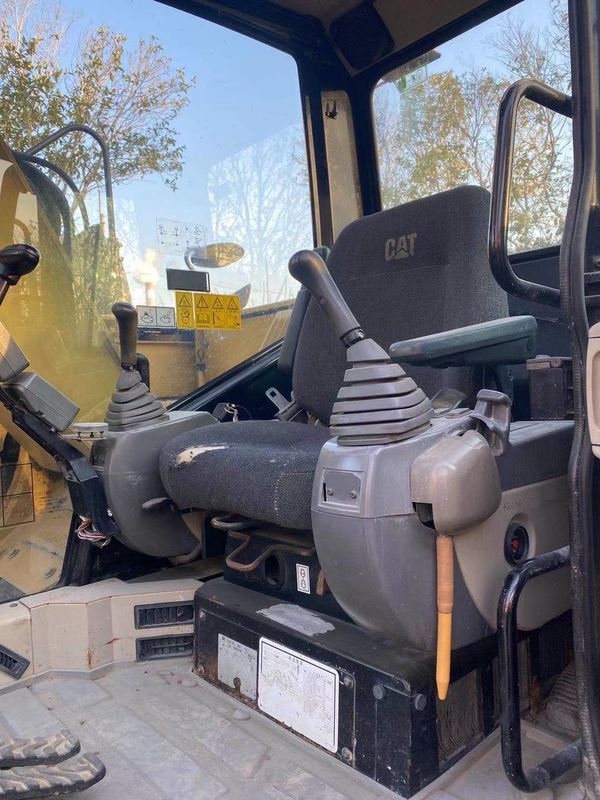 İkinci el kaliteli sürünen ekskavatör Kullanılmış Caterpillar cat313C / ikinci el Japonya motoru cat 313C