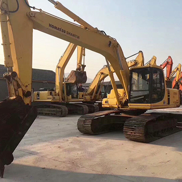 Komatsu Kullanılmış Komatsu PC220-6 sürünen kazık makinesi mükemmel performansla iyi kaliteli PC220 Komatsu kazık makinesi