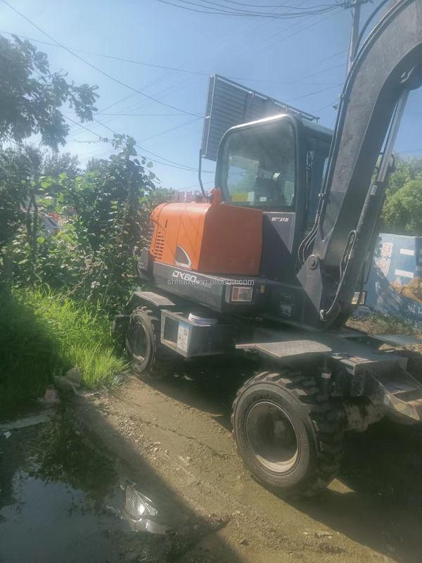 Doosan sıcak satış Kullanılmış doosan dh60-7 sürünen kazıcı/kullanılmış mini kazıcı Doosan DX60W Ucuz fiyat