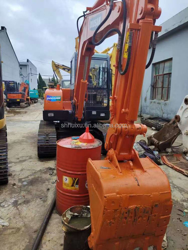 Doosan sıcak satış Mini ekskavatör kullanılmış doosan ex55 İkinci el hidrolik sürünen ekskavatör DOOSAN DH55 Kore kökeni