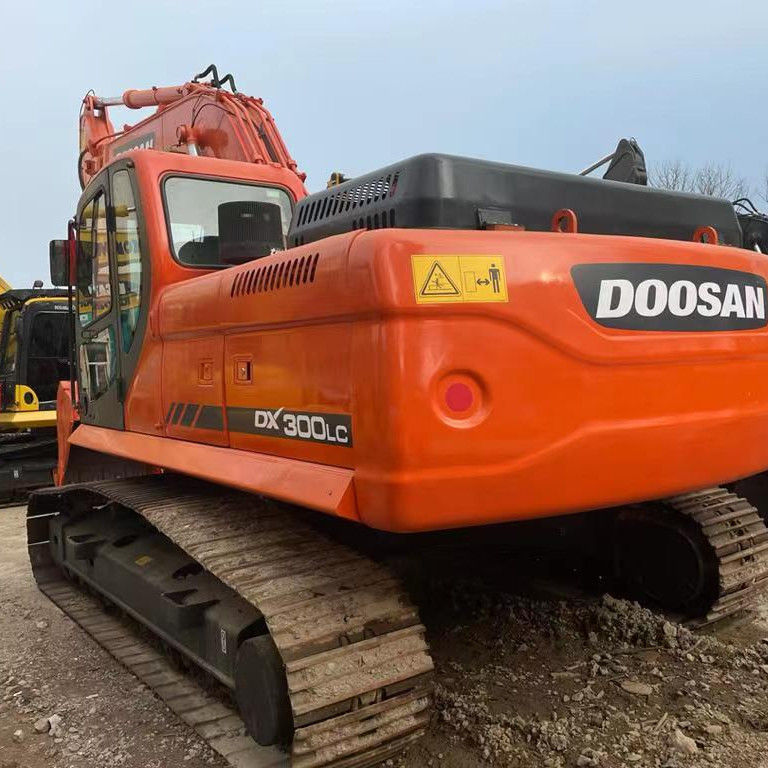 kullanılmış Doosan DX300 ekskavatörü Doosan ikinci el DX300LC DX225 DH225 kullanılmış ekskavatörü düşük fiyatlı iyi durumda