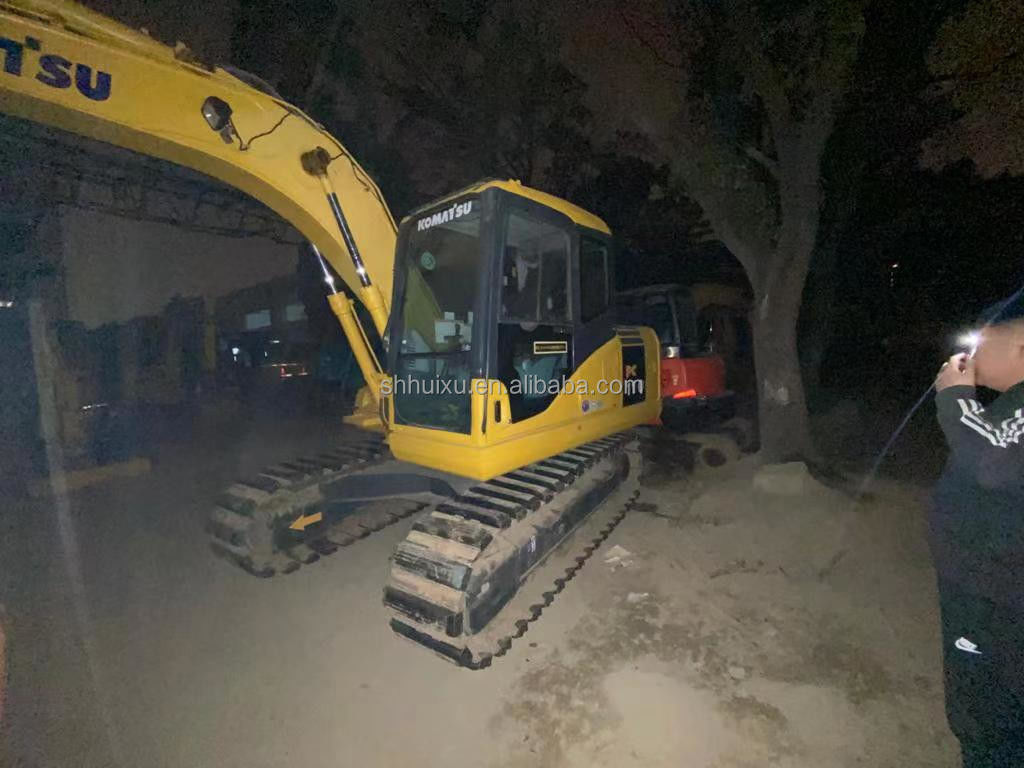 Komatsu Hidrolik sürünen kazıcı Kullanılmış Komatsu PC110 ikinci el Japon kazma makinesi Komatsu kazıcı