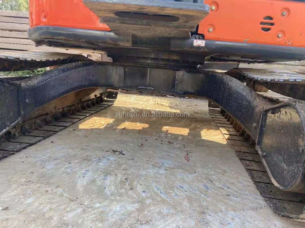 Hitachi stokta Ucuz fiyat kullanılmış mini kazıcı Japon HITACHI 55/İkinci el hidrolik sürünen kazıcı iyi durumda HITACHI 55