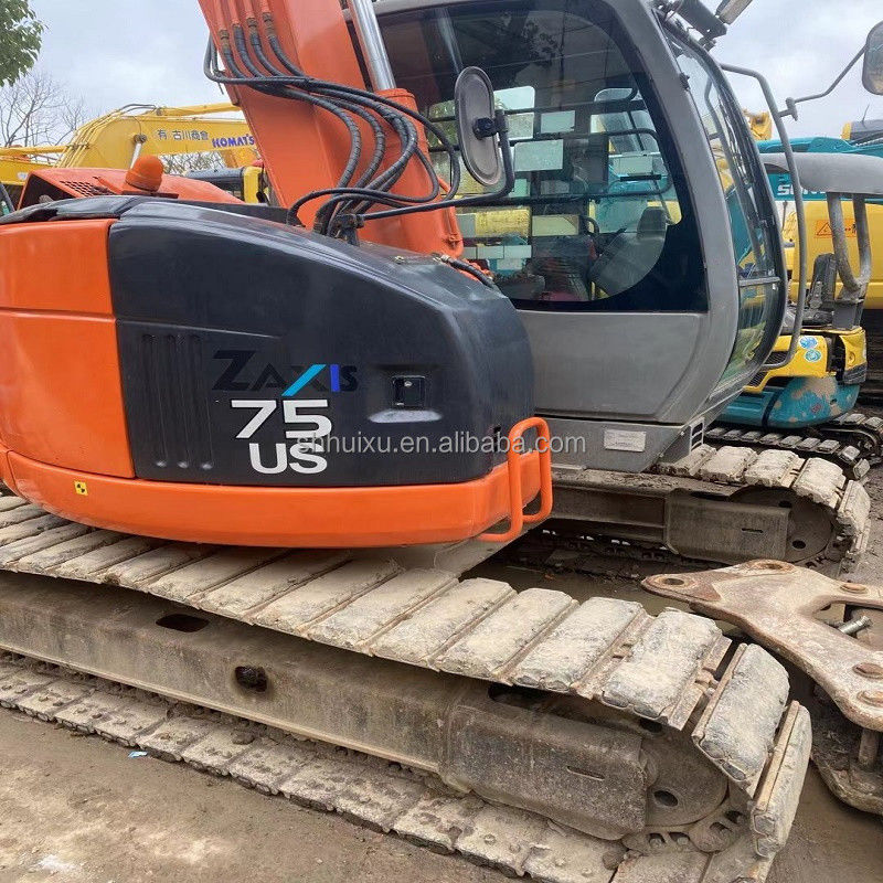 Hitachi sıcak satış kullanılmış Hitachi ex75ur kazık makinesi/İlk el Küçük Crawler kazık makinesi iyi durumda HITACHI 75