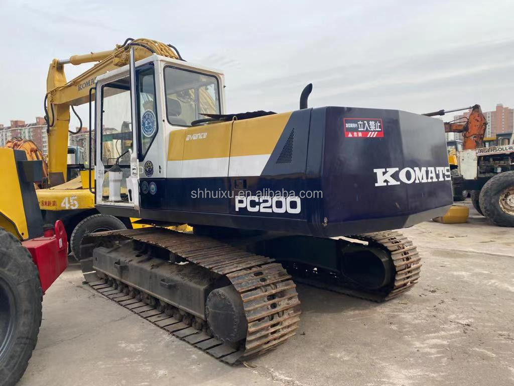Komatsu Kullanılmış komatsu PC200-7 sürünen kazıcı ikinci el kazma makinesi Japonya kökeni satılık Komatsu kazıcı