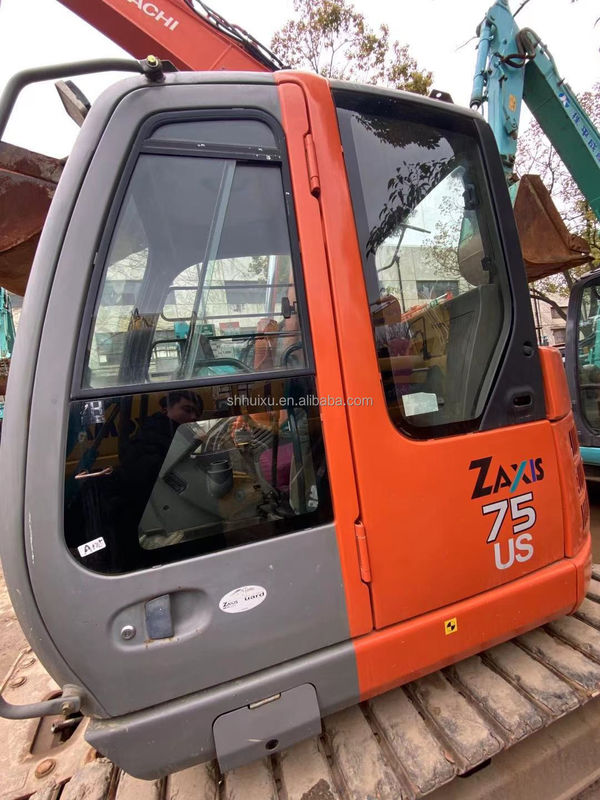 Hitachi sıcak satış kullanılmış Hitachi ex75ur kazık makinesi/İlk el Küçük Crawler kazık makinesi iyi durumda HITACHI 75