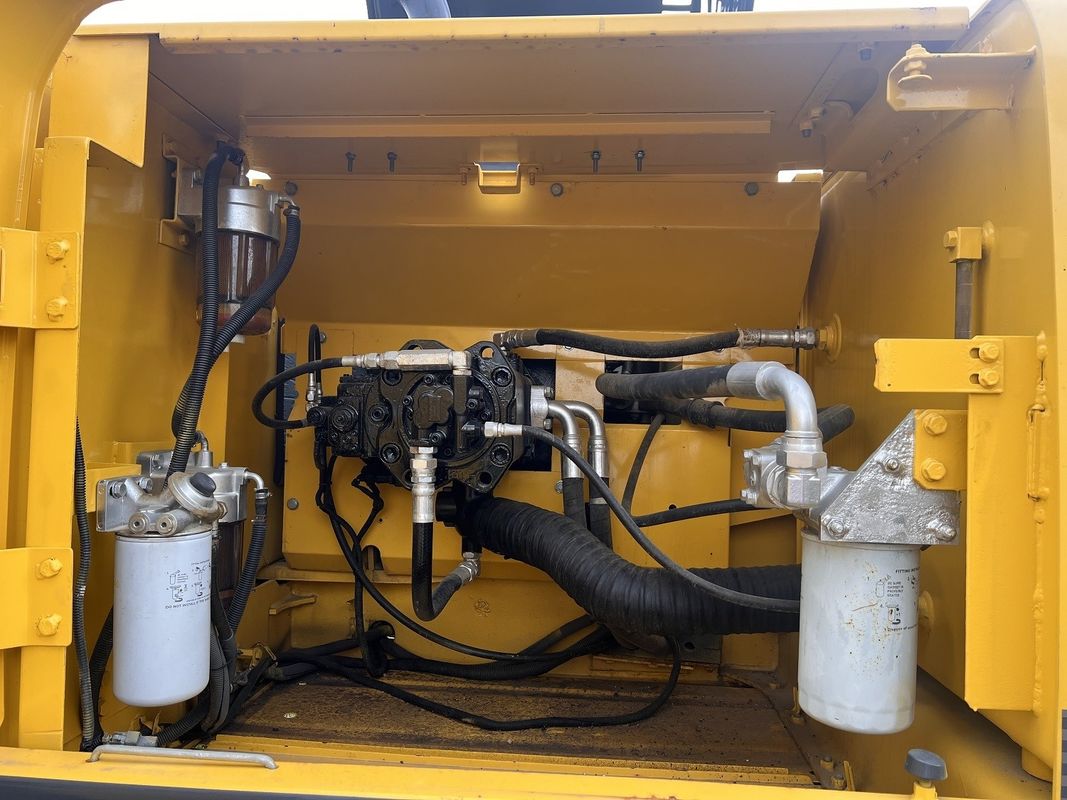 Kullanılmış kazıcı Kobelco SK260 ikinci el kazıcı kullanılmış makineler 26 ton el toprak kazıcı kullanılmış kazıcı