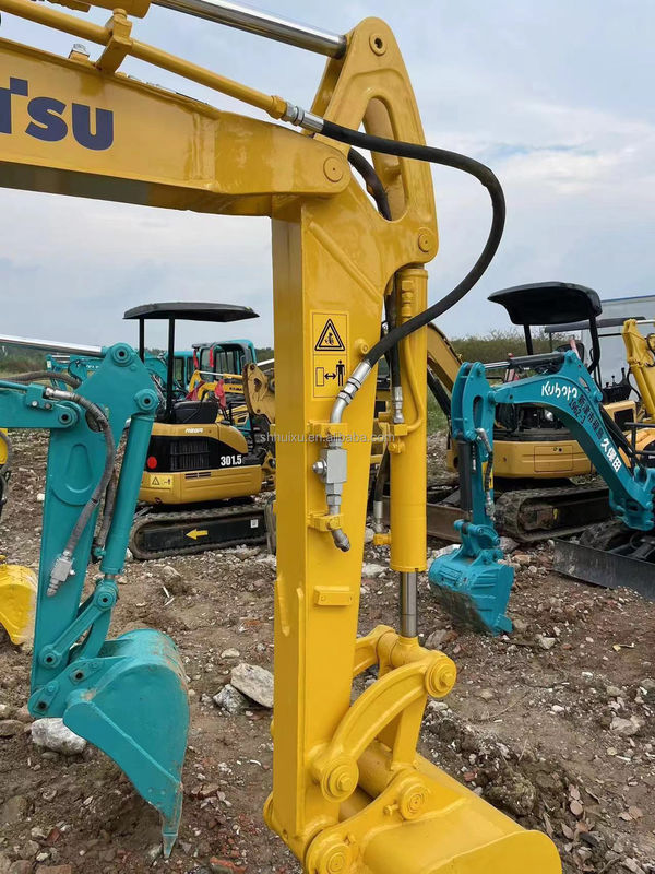 Kullanılmış hidrolik sürünen ekskavatör komatsu30, ikinci el ekskavatör KOMATSU30 ucuz fiyatla satıIıyor.