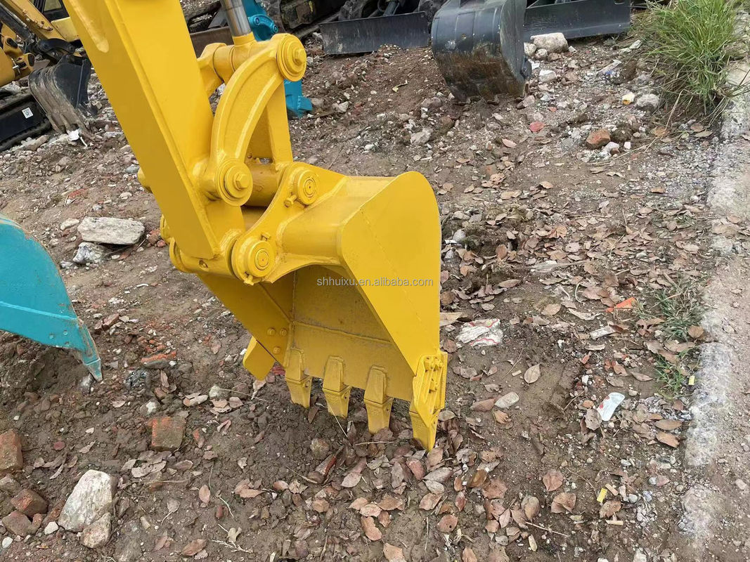 Kullanılmış hidrolik sürünen ekskavatör komatsu30, ikinci el ekskavatör KOMATSU30 ucuz fiyatla satıIıyor.