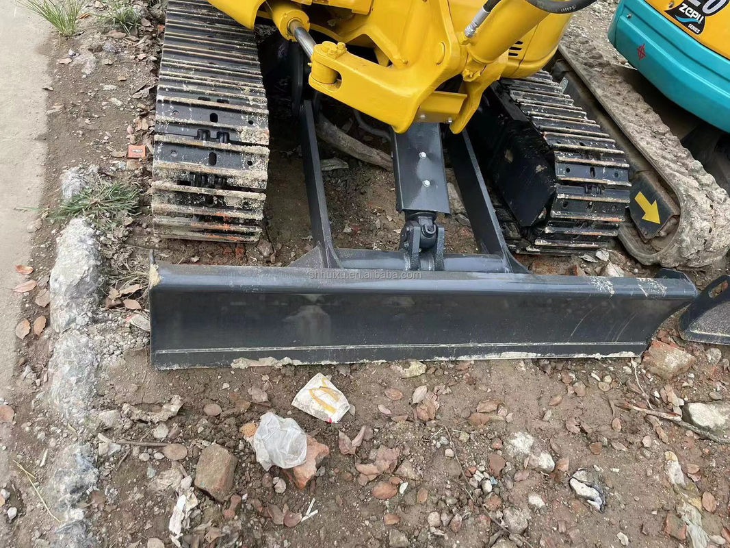 Kullanılmış hidrolik sürünen ekskavatör komatsu30, ikinci el ekskavatör KOMATSU30 ucuz fiyatla satıIıyor.