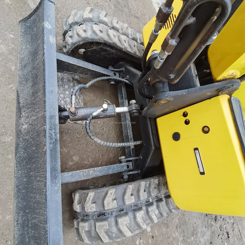 Komatsu KOMATSU PC15 ikinci el hidrolik sürünen kazıcı Japonya kökeni Ucuz fiyat Kullanılmış mini kazıcı Güzel kalite Komatsu kazıcı