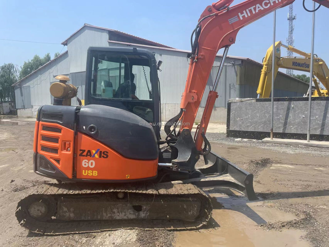 Hitachi stokta kullanılmış Hitachi mini kazıcı zx60 Japonya 2000 / Kullanılmış mini kazıcı Hitachi ZX60 Ucuz fiyat