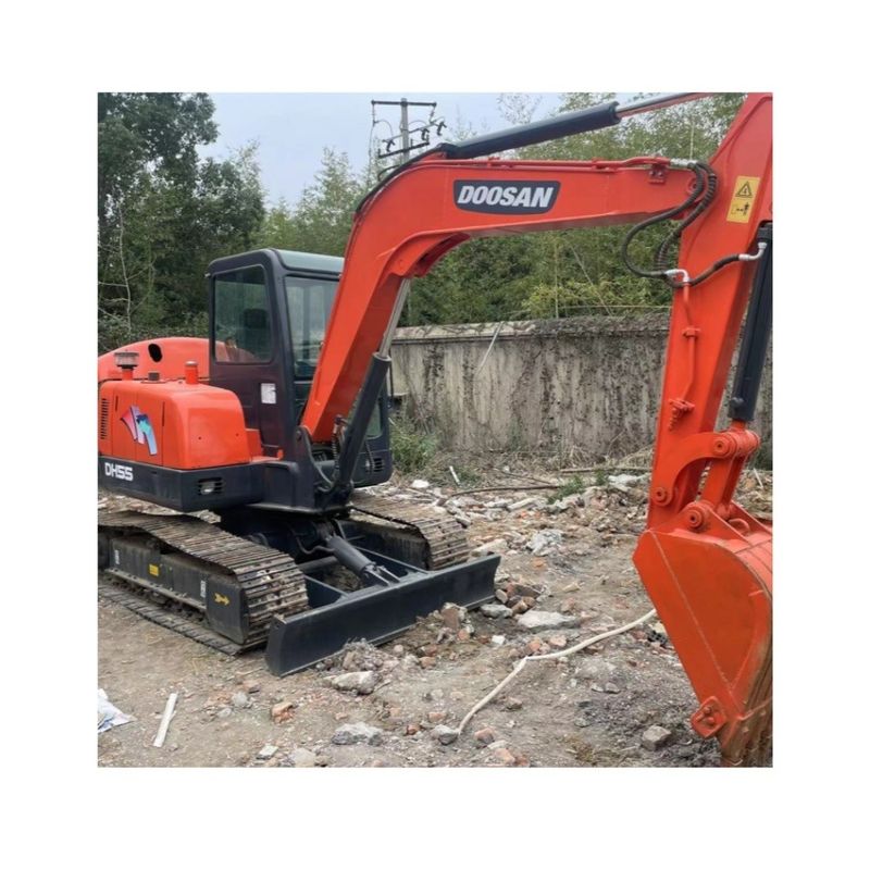 İkinci el Crawler Excavator yüksek kaliteli düşük fiyatlı kullanılmış Doosan55 satılık yol yapım makinesi