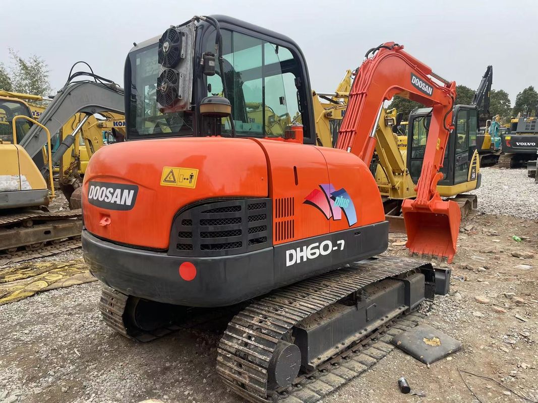 Yeni İyi satış ikinci el kazıcı Doosan DX60 kazıcı kullanılmış sürünen kazıcı Doosan DH60 fabrika fiyatı satışta