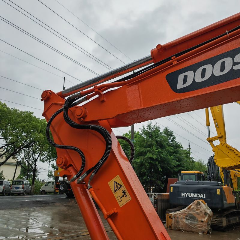 kullanılmış doosan dh60/ ikinci el doosan excavator kullanılmış doosan dh60 satışta