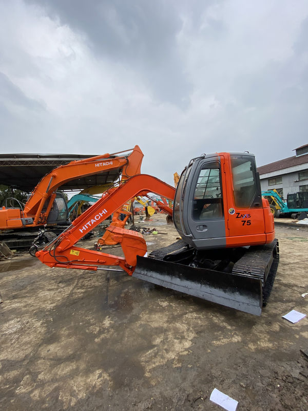 Hitachi sıcak satış ikinci el Hitachi 75US hidrolik sürünen kazıcı Japonya kökenli kullanılmış mini kazıcı güzel kalite ucuz fiyat