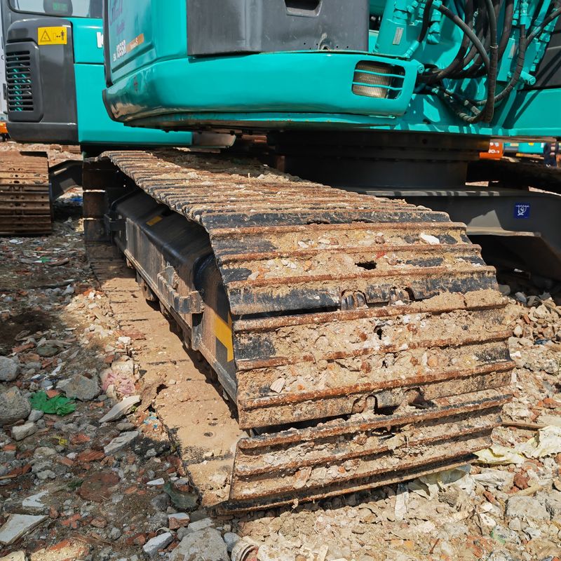 0.7m3 kova kapasitesi 13 Ton Mavi renk ikinci el kazıcı Kobelco Sk 135