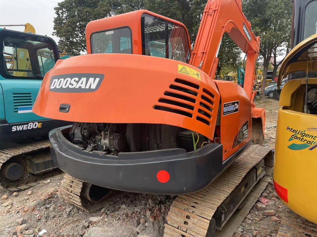 Kullanılmış karvler kazıcı/ en kaliteli kullanılmış doosan75 Kore kökenli mini kazıcı kullanılmış Doosan75