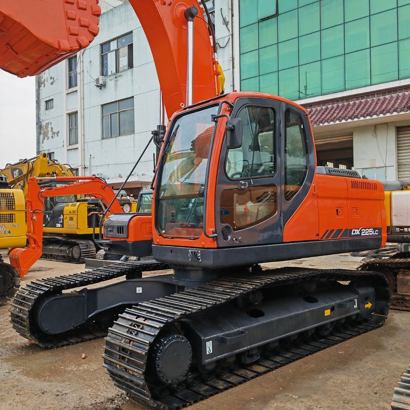 25 tonluk sürünen kullanılmış kazık makinesi doosan dx225 satışta ikinci el sürünen kazık makinesi doosan 225 satışta