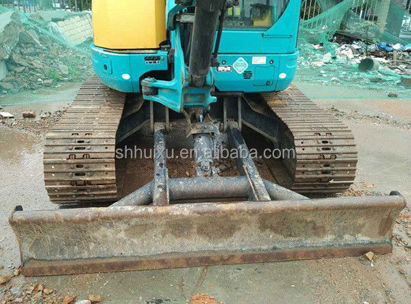 Japonya kalitesi kullanılmış ekskavatör Kubota 155 küçük 5.5 tonluk mini ikinci el sürünen ekskavatör bıçak ve kırıcı hattı ile
