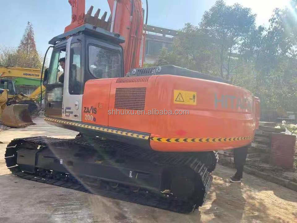 Hitachi stokta İyi durumda Hitachi ZX200-5 ikinci el Hidrolik sürünen kazıcı/kullanılmış kazma makinesi Hitachi ZX200-5 Ucuz fiyat