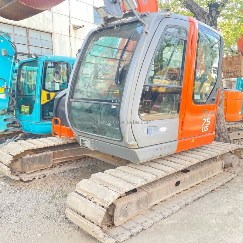 Hitachi stokta Japonya kökenli Hitachi ZX75 İkinci el hidrolik sürünen kazıcı/kullanılmış mini kazıcı Hitachi ZX75 iyi kalite Ucuz fiyat
