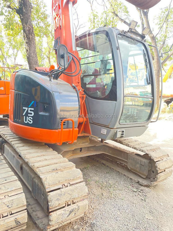 Hitachi stokta Japonya kökenli Hitachi ZX75 İkinci el hidrolik sürünen kazıcı/kullanılmış mini kazıcı Hitachi ZX75 iyi kalite Ucuz fiyat