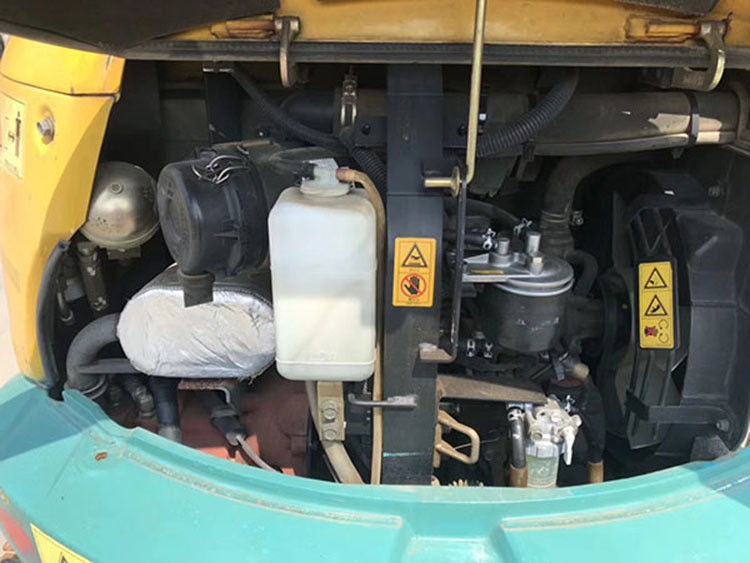 Sürünen kazıcı Kullanılmış KUBOTA25 KXU25/ ikinci el Japonya motoru KUBOTA KX25 KX U25 25U