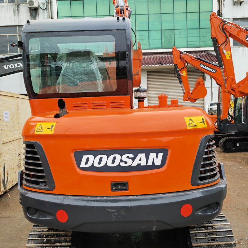 Kullanılmış Doosan Mini Excavator Dx55 İkinci El Mini Digger Orijinal Renk