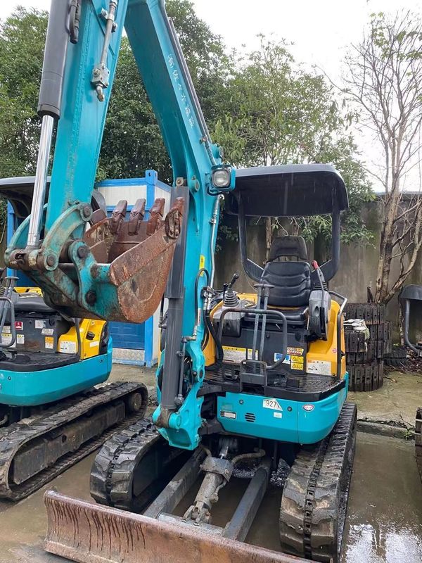 Sürünen kazıcı Kullanılmış KUBOTA U-30/ ikinci el Japonya motoru KUBOTA U-30