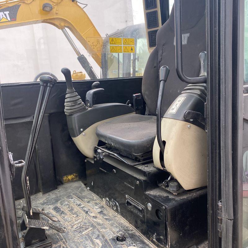 Kullanılmış CAT 306E Kazı makinesi kullanılmış tırtıl mini kazıcı kullanılmış kazıcı kova kapasitesi 0.25cbm