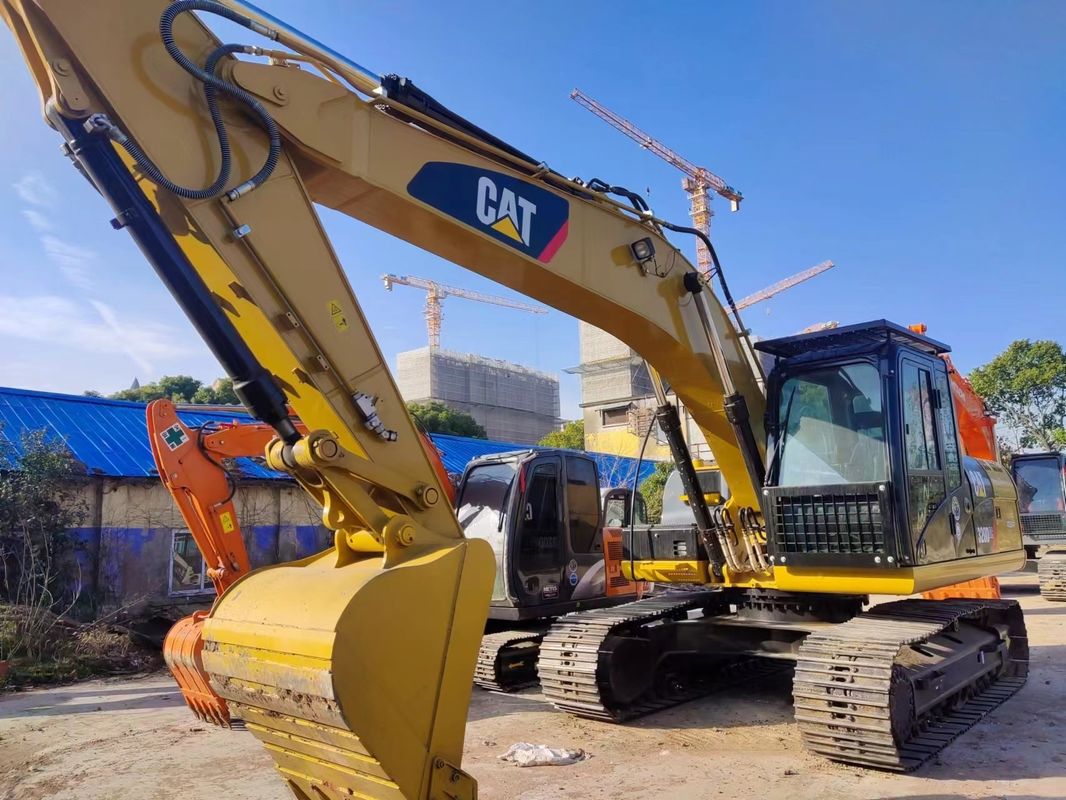 İkinci el kaliteli kazma makinesi Cat320D Japonya kökenli stokta EPA Caterpillar ile kullanılan tırtıl kazıcı