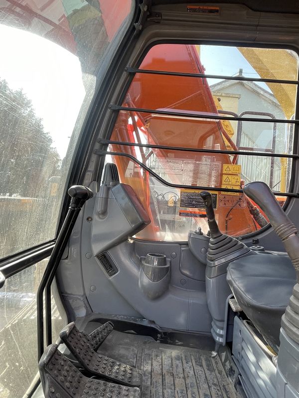Hitachi Zx120 60 70 sürünen kullanılmış kazıcı Çin Shanghai'da ucuz satılıyor