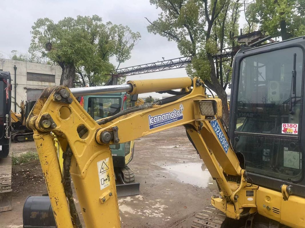 Japonya kökenli kazma makinesi Komatsu PC20 kabinli Japonya kazma kullanılır Japonya kazma kullanılır