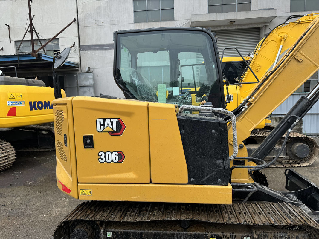 Yeni gelenler %99 Sürünen kazıcı Kullanılmış Caterpillar cat306 ikinci el Japonya motoru cat 306 EPA sertifikası