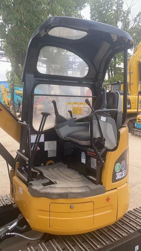 Kullanılmış yürüyüş ekskavatörü CAT302.5 araba kullanmadan ikinci el kazıcı mini ekskavatörler satılık kullanılmış mini ekskavatör satışları