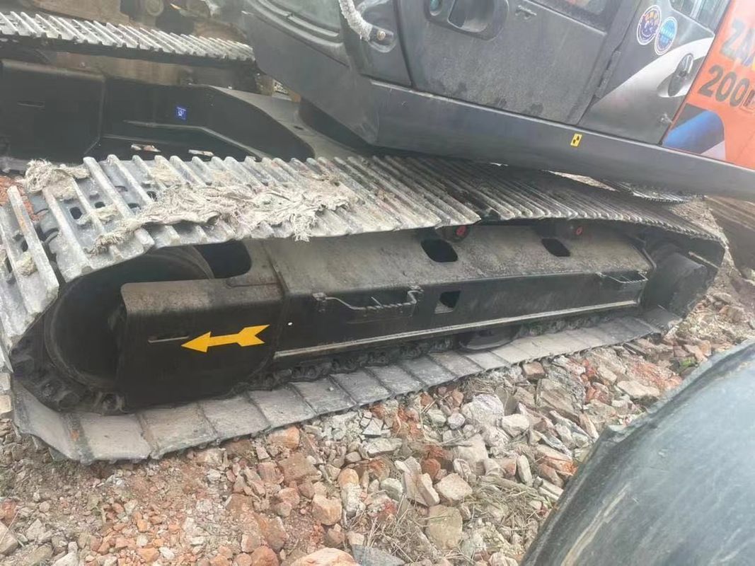 Kullanılmış Hitachi ZX200 sürünen ekskavatör ikinci el makine inşaatı iyi durumda satılıyor