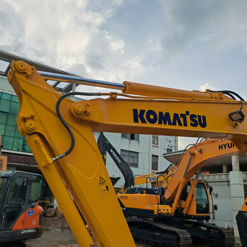 Kullanılmış Crawler Excavator iyi kaliteli excavator makine /kullanılmış KomatsuPC70-8 pc200-8 ucuz fiyatla /orjinal japan