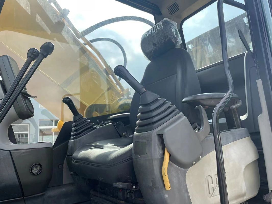 Büyük sürünen kazıcı CAT 330D ikinci el kazıcı kullanılmış ağır makine 30 ton hidrolik sürünen backhoe büyük kazıcı