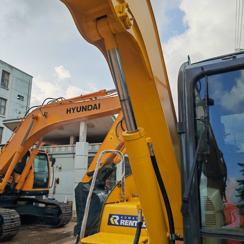 Kullanılmış ekskavatör KomatsoPC70-8 Makine/ İkinci El Sürücü Tipi KomatsoPC70-8 200-8 130 Japonya İnşaat makineleri